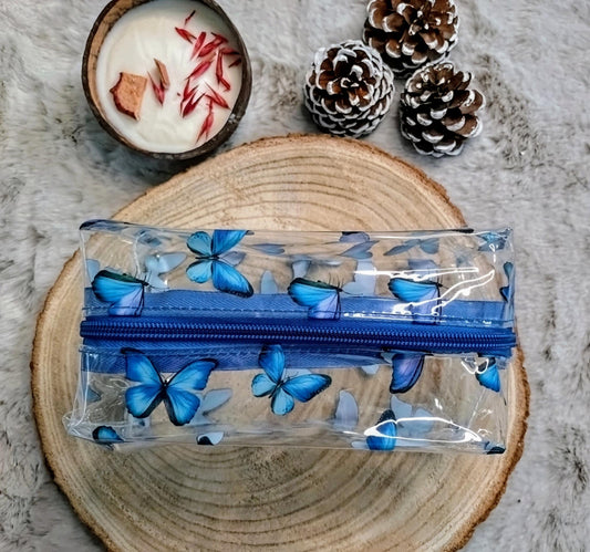Pochette transparente motif papillons bleus