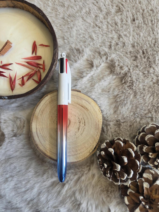 Bic 4 couleurs dégradé de rouge, gris et bleu métallisé