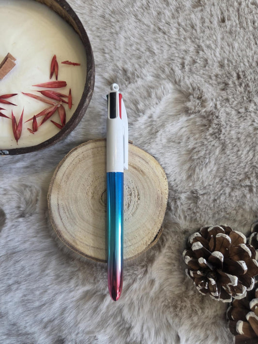 Bic 4 couleurs dégradé de Bleu, vert et rose métallisé